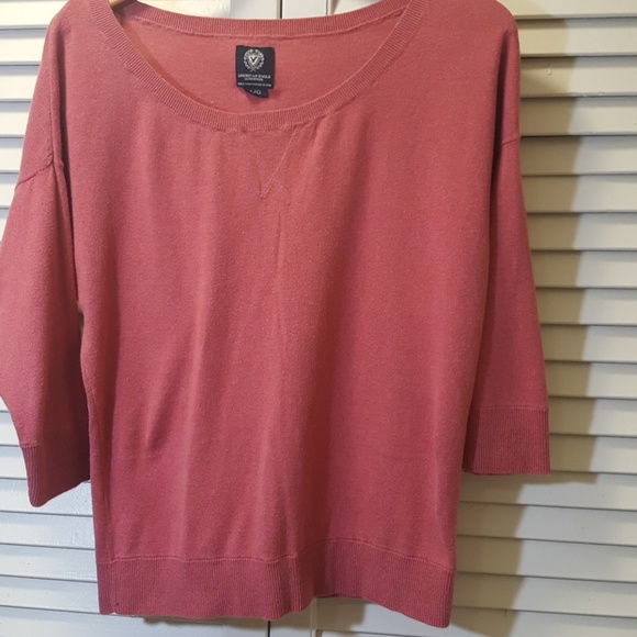 American Eagle Outfitters Tops - American Eagle dark pink crew neck shirt